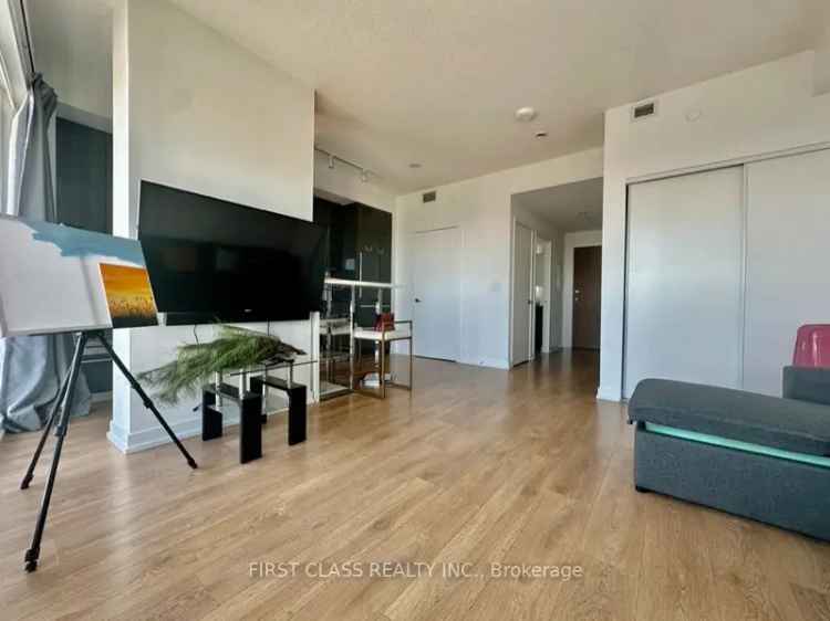 Condo For Rent in Toronto, Ontario