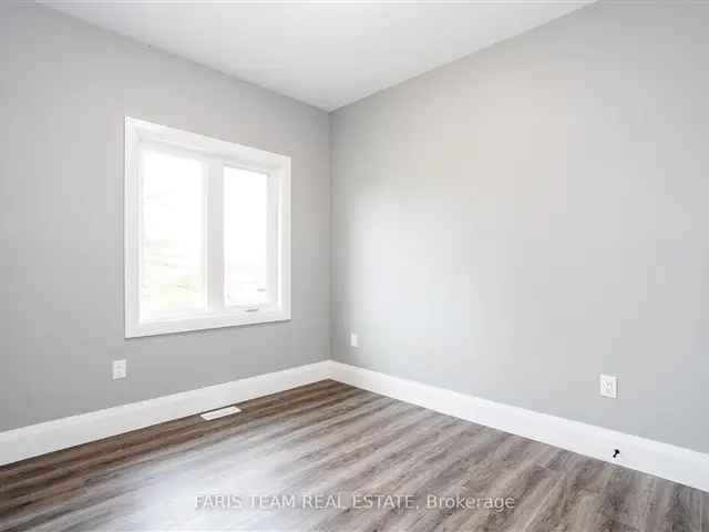 House For Sale in Severn, Ontario