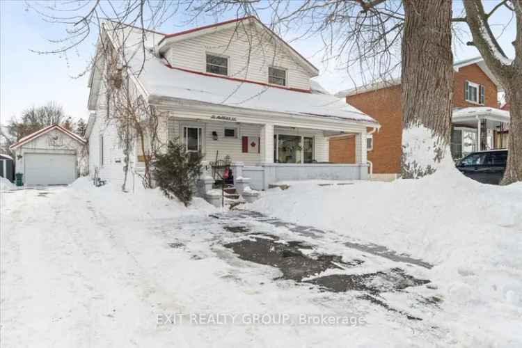 Beautiful home for sale with 4 bedrooms and garage in a prime location