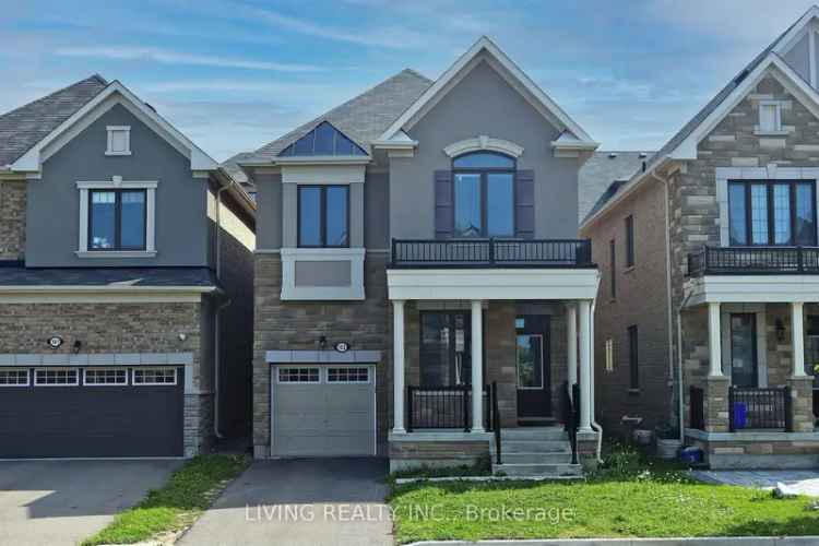 House For Sale in Richmond Hill, Ontario