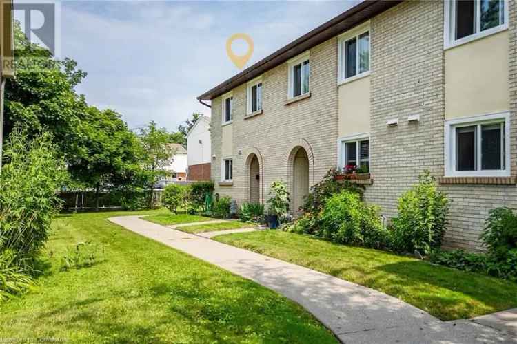 Buy townhouse in Oakville with great potential for investors and first-time buyers