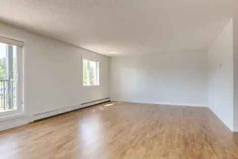 2 rooms apartment of 105 m² in Edmonton