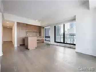 Tour des Canadiens 2-Bedroom Condo with Garage and Amenities