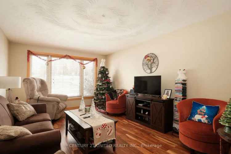 House For Sale in Asphodel-Norwood, Ontario