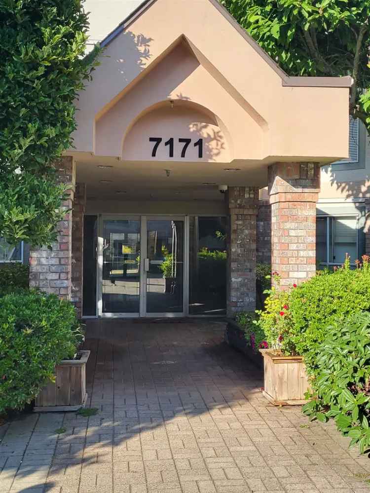 A $549,000.00 Apartment/Condo with 2 bedrooms in West Newton, Surrey