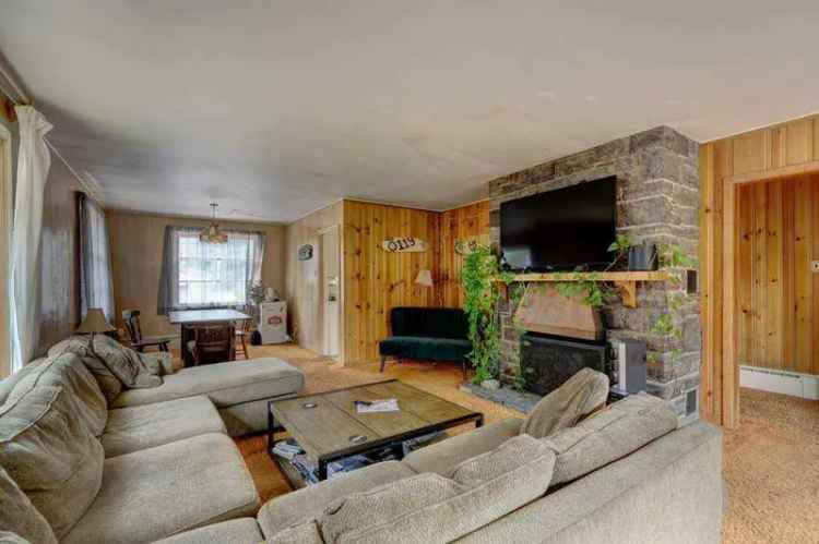 House For Rent in Banff, Alberta