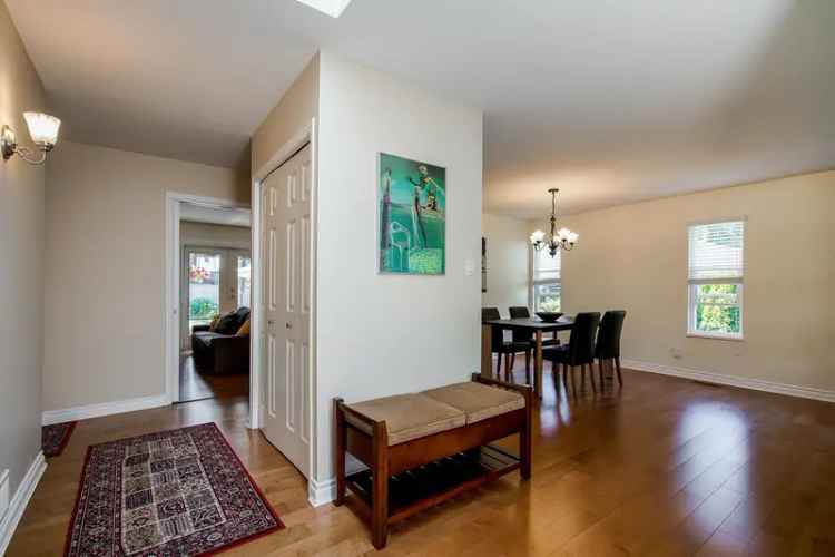Ocean Park Rancher: Modern Upgrades, Family-Friendly Neighborhood