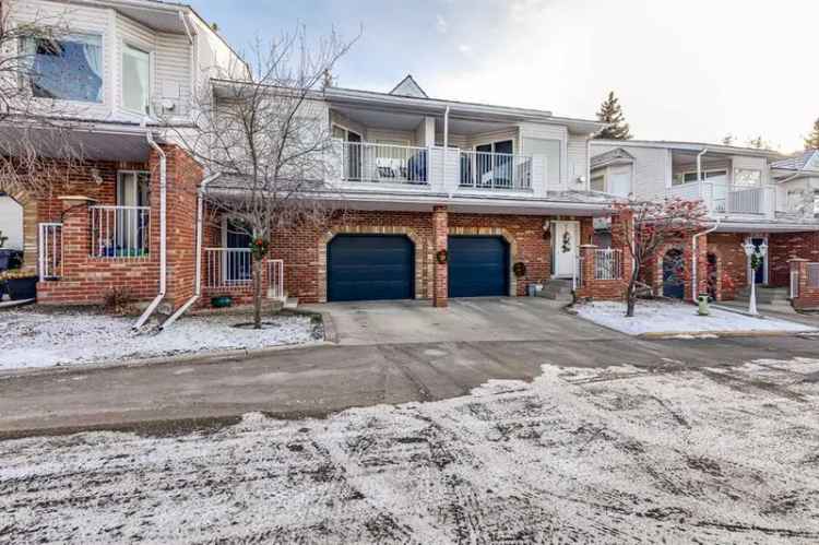 House For Sale in Calgary, Alberta