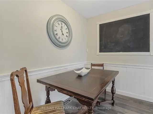 House For Sale in New Tecumseth, Ontario