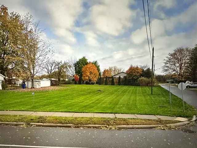 Land For Sale in Newbury, Ontario