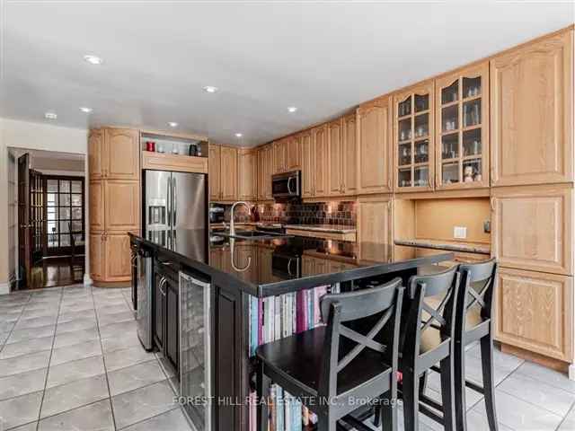 House For Sale in 55, Stacey Crescent, Markham, Ontario