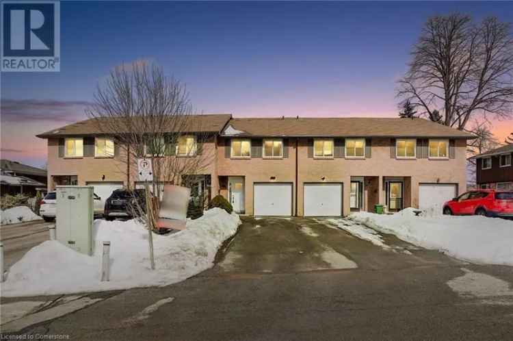 Updated 3-Bedroom Home Low Maintenance Fees Family Friendly