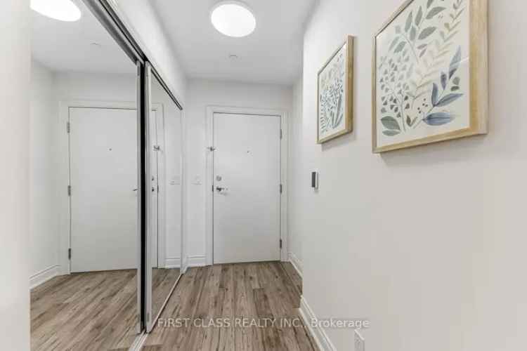 Condo For Sale in Markham, Ontario