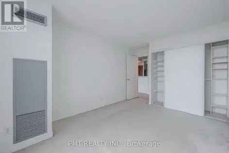 163m² 1-Bedroom Penthouse Condo in Mississauga