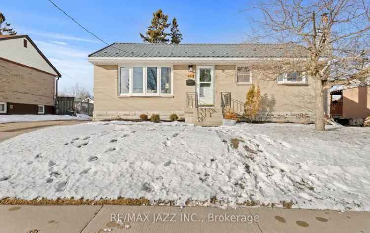 House For Sale in 488, Annapolis Avenue, Oshawa, Ontario