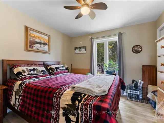 House For Sale in Greater Madawaska, Ontario