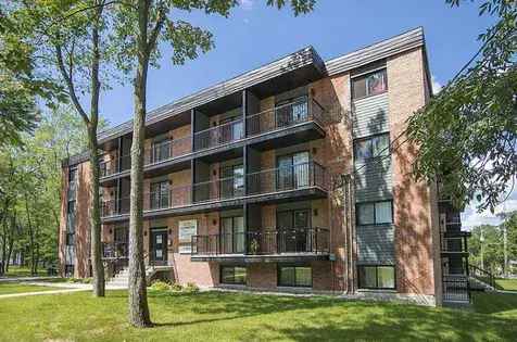 2 Room 65m² Apartment for Students near Laval University