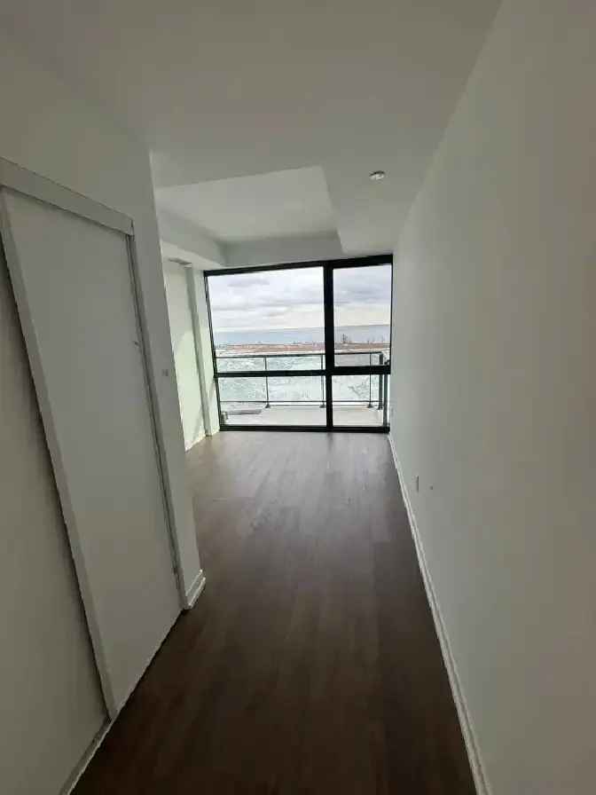 1 Bedroom Condo Downtown Toronto 1 Parking