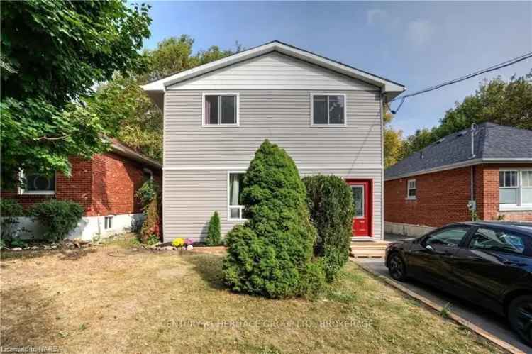 House For Sale in Kingston, Ontario