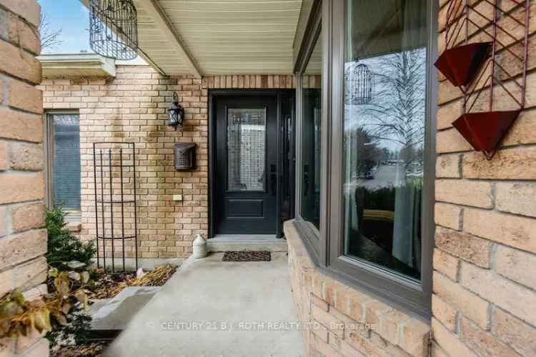 House For Sale in Barrie, Ontario