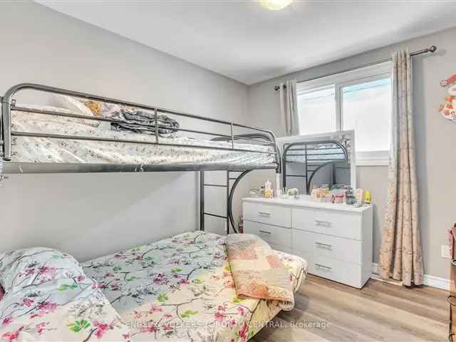 House For Sale in 39, Bernick Drive, Barrie, Ontario