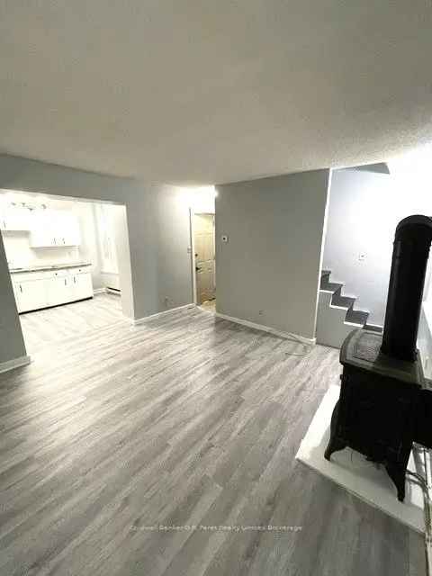 House For Sale in 113, Curtis Street, St. Thomas, Ontario