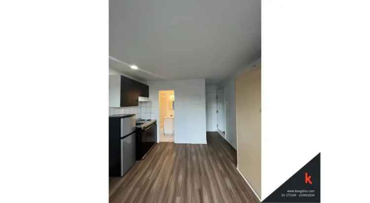 Studio For Rent in Montreal, Quebec