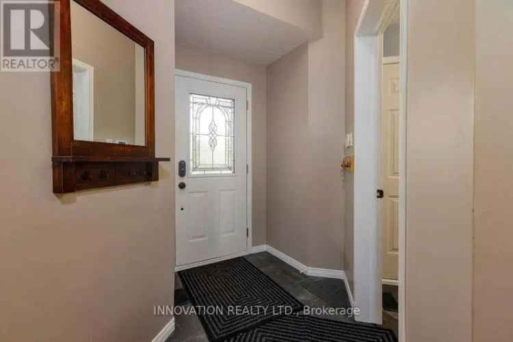 3-Bed 3-Bath Family Townhouse Near Parks and Schools