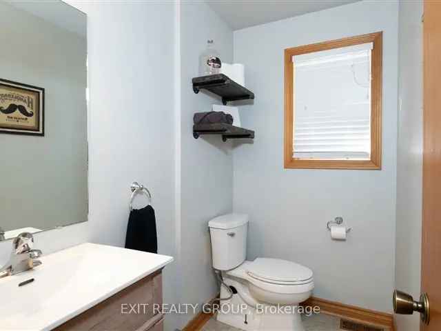 House For Sale in Brighton, Ontario