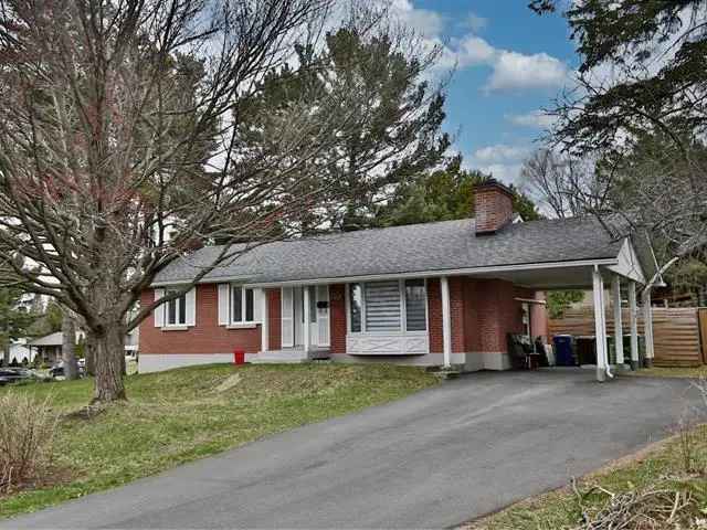 Bungalow for Sale Otterburn Park