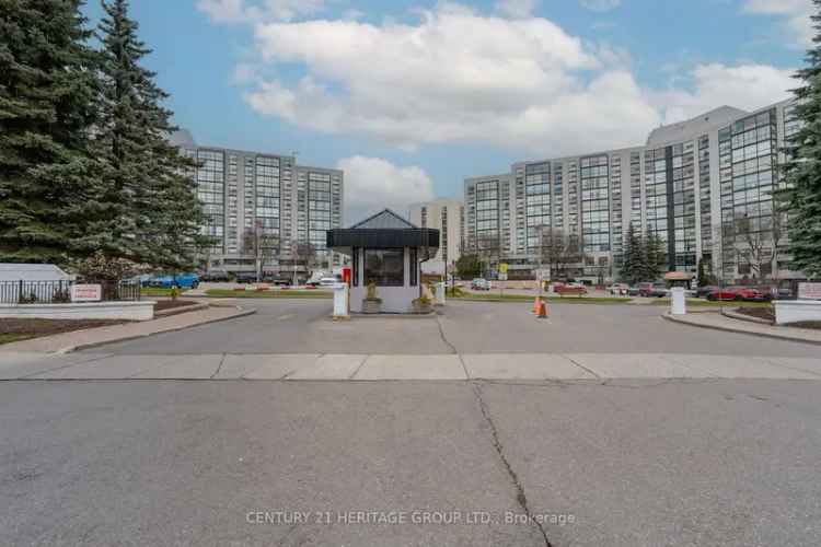 Condo For Sale in Richmond Hill, Ontario