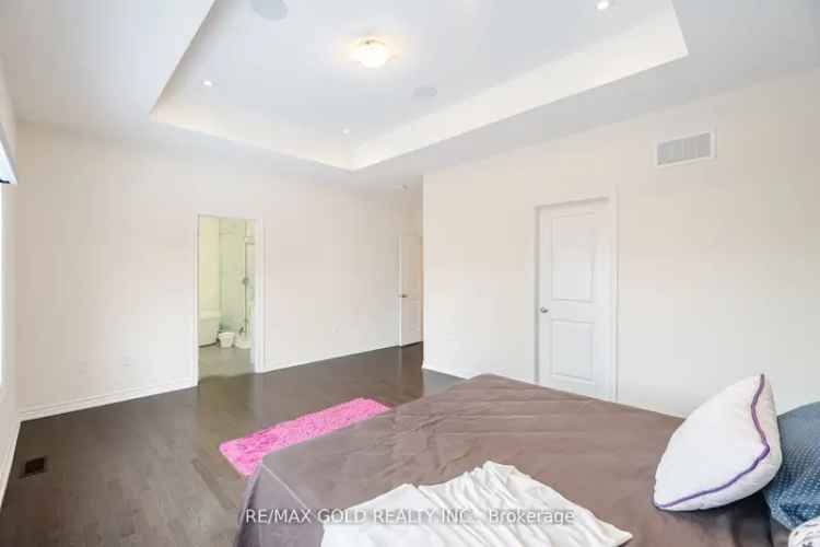 Rent New Home in North Oshawa with 5 Bedrooms and Luxury Features