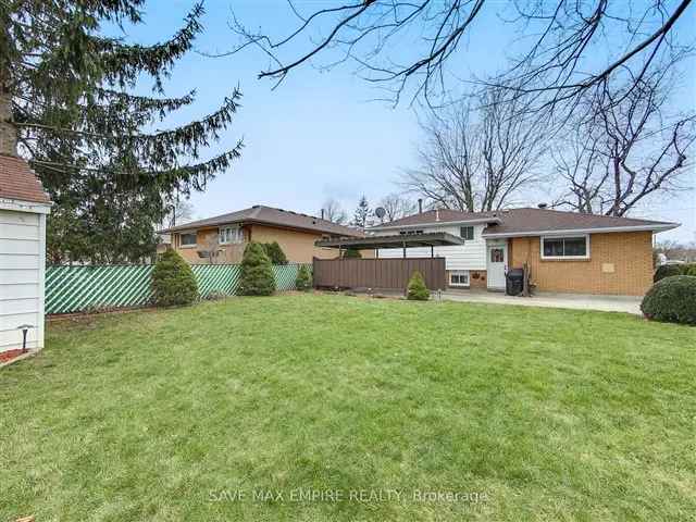 House For Sale in 208, Indian Road, Toronto, Ontario