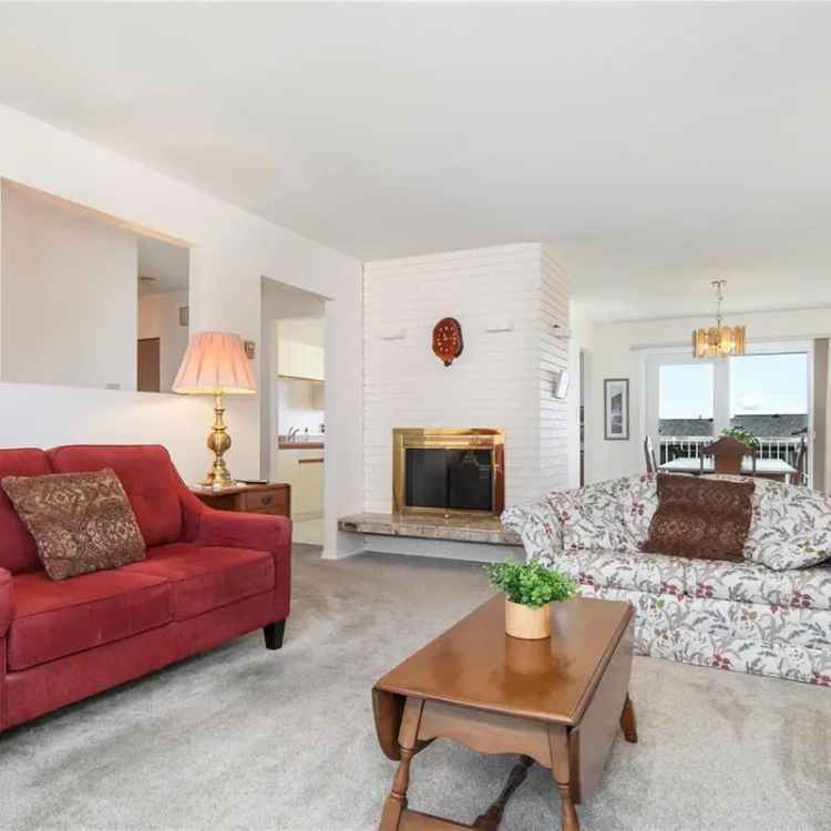 4-Bed 3-Bath Ocean View Home Family Friendly RV Parking