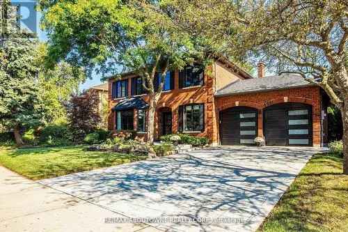 House For Sale In Glen Abbey, Oakville, Ontario