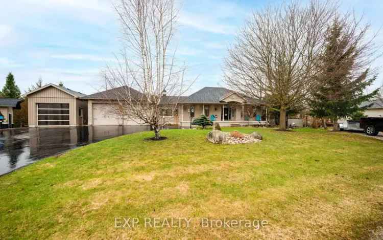Waterfront Bungalow on Pike Lake Canal 4 Beds 3 Baths