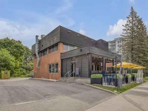 Commercial Building for Sale Ste Foy Quebec