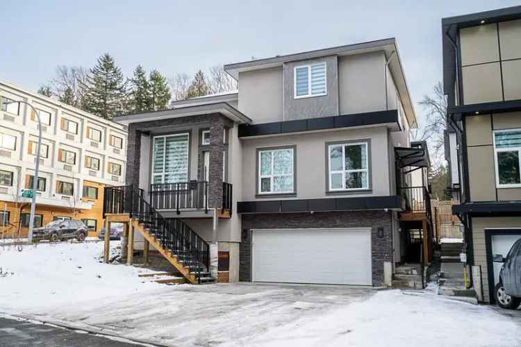 9 Bed 7 Bath Family Home in North Surrey with 3 Rental Suites