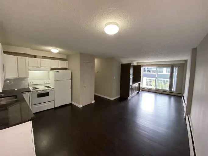 127 13 Avenue SW -  in Calgary