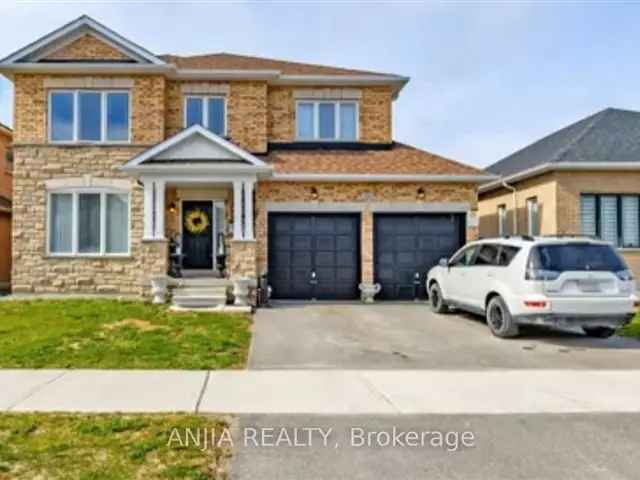 Beautiful 4 Bed 3 Bath Detached Home in Beaverton