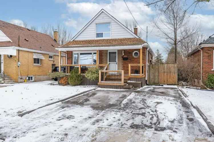 House For Sale in 377, East 16th Street, Hamilton, Ontario