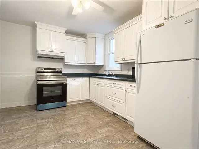 House For Sale in Kingston, Ontario