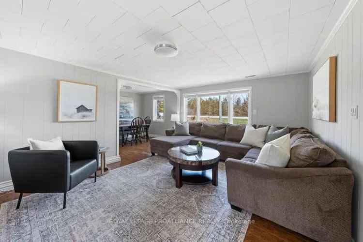 Family Friendly Home near Picton with Workshop and Garage