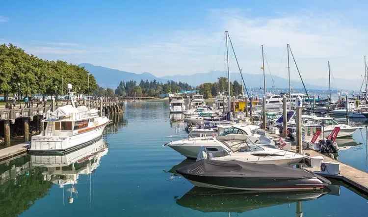 Coal Harbour 2 Bed 2 Bath Suite Marina Mountain Views