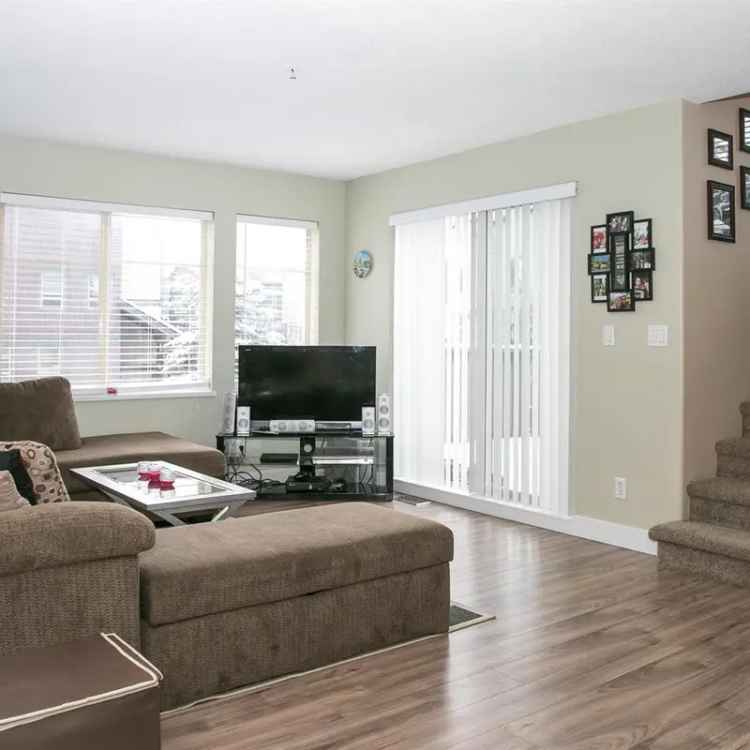 Spacious 3-Bedroom Duplex in Pioneer Junction - Geothermal Heating