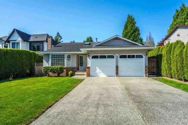Spacious 3 Bed 2 Bath Rancher South Surrey