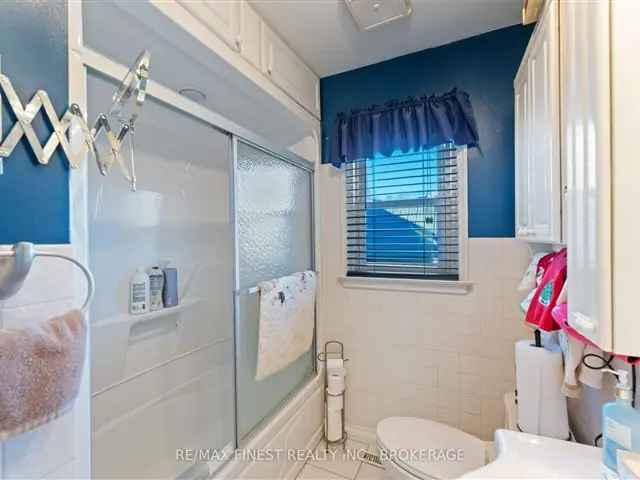 House For Sale in Kingston, Ontario