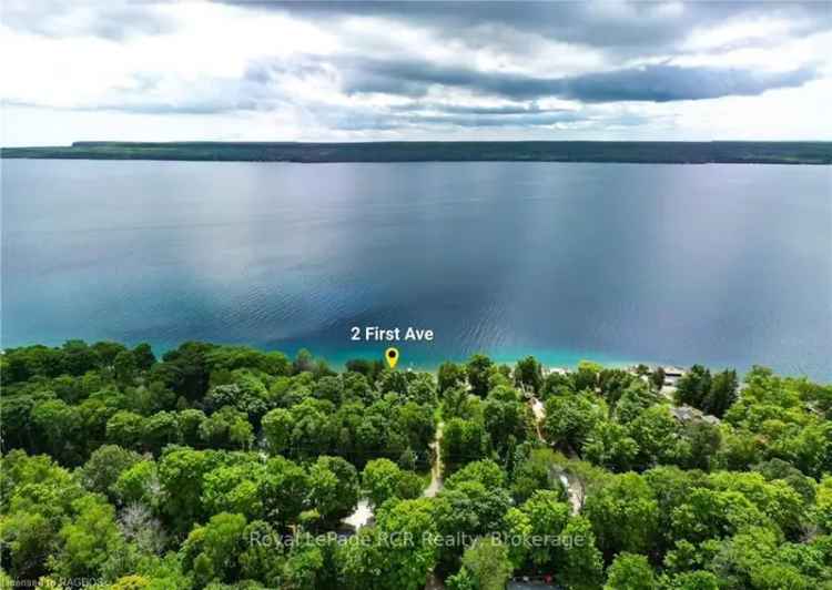 Georgian Bay Waterfront Bungalow with 125 Feet of Private Property