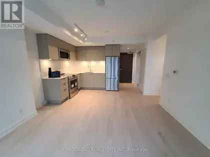 1 room apartment of 355 m² in Toronto