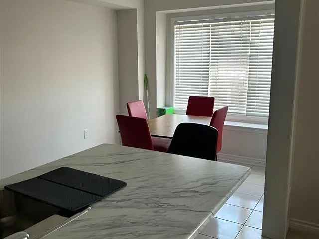 4 Bedroom Townhouse For Lease High Speed Internet Furnished